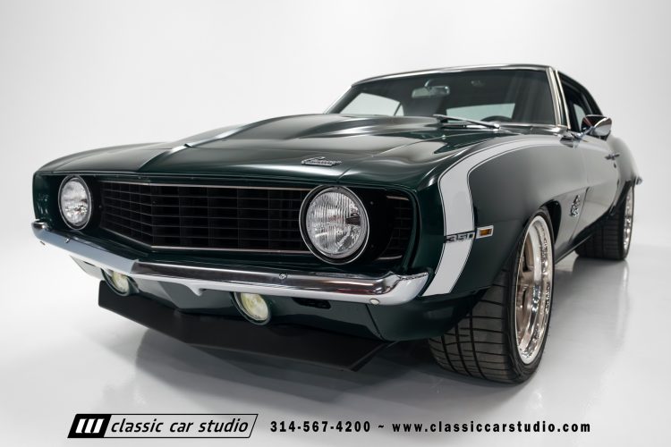 69_Chevrolet_Camaro_2223-9